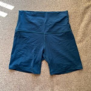 Lululemon align shorts 6”